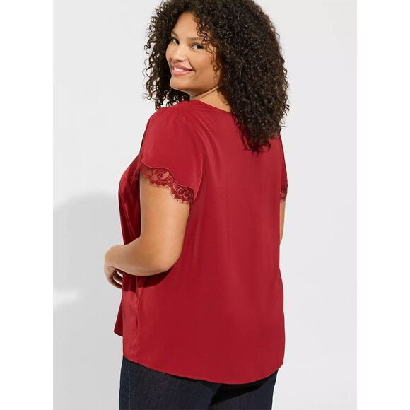Torrid Studio Crepe De Chine Flutter Sleeve Blouse Red Lace Trim 2X NWT Holiday - Picture 3 of 10